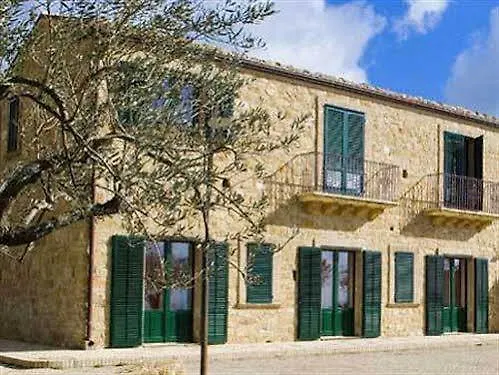 Farmház Agriturismo Salemi Villa Piazza Armerina Olaszország